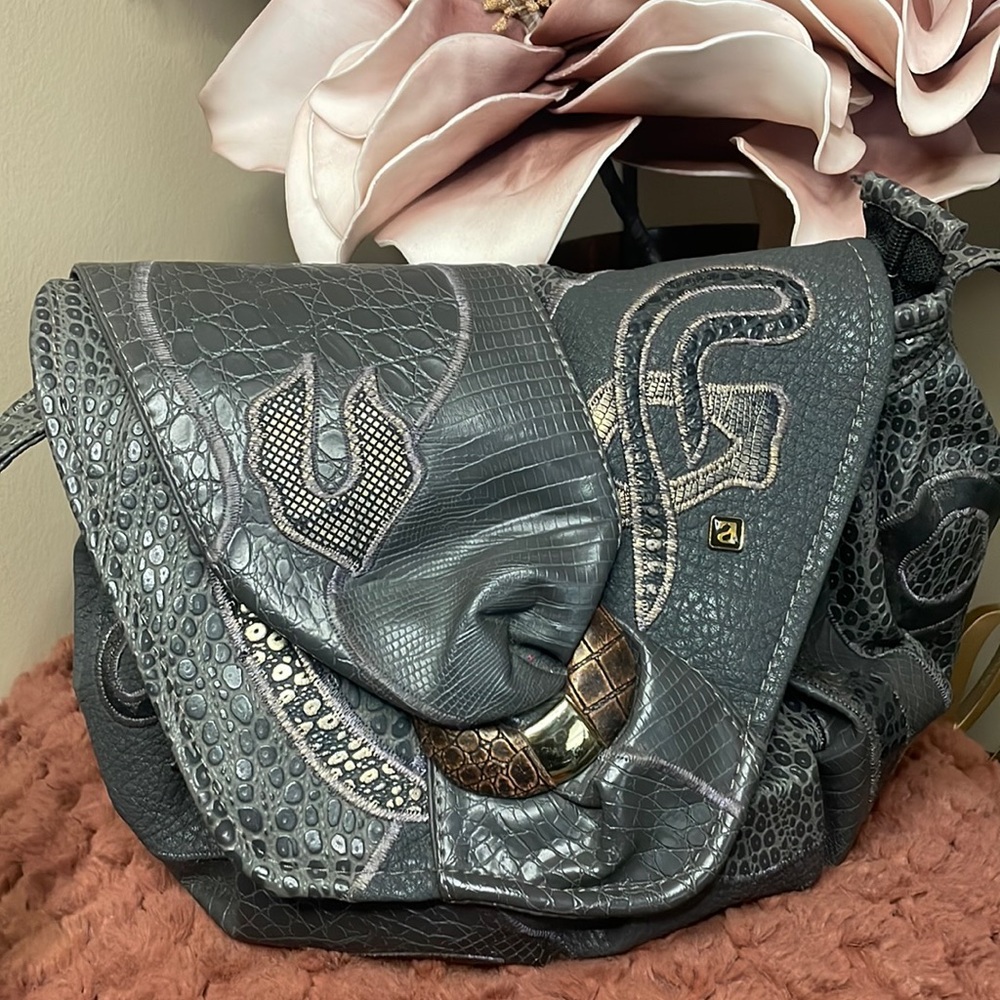 Vintage Nas Crossbody bag